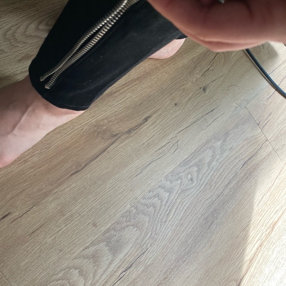 High waist , zipper detail black Paige jeans - Picture 4 of 8